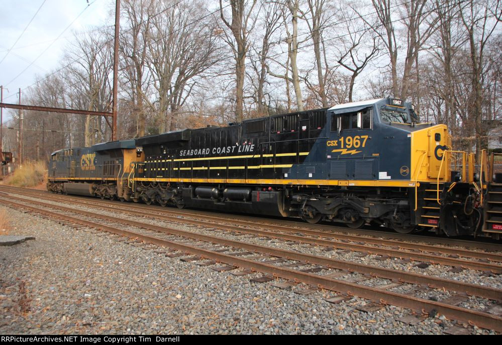 CSX 1967 on M404